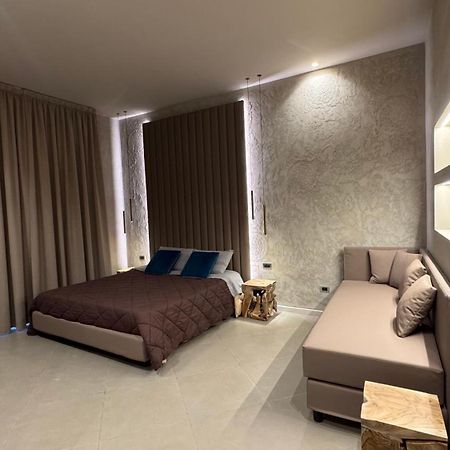 Tropicana Room 卡塞塔 外观 照片