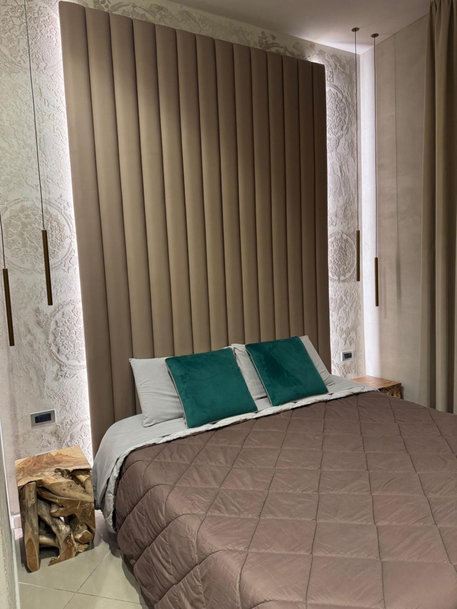Tropicana Room 卡塞塔 外观 照片