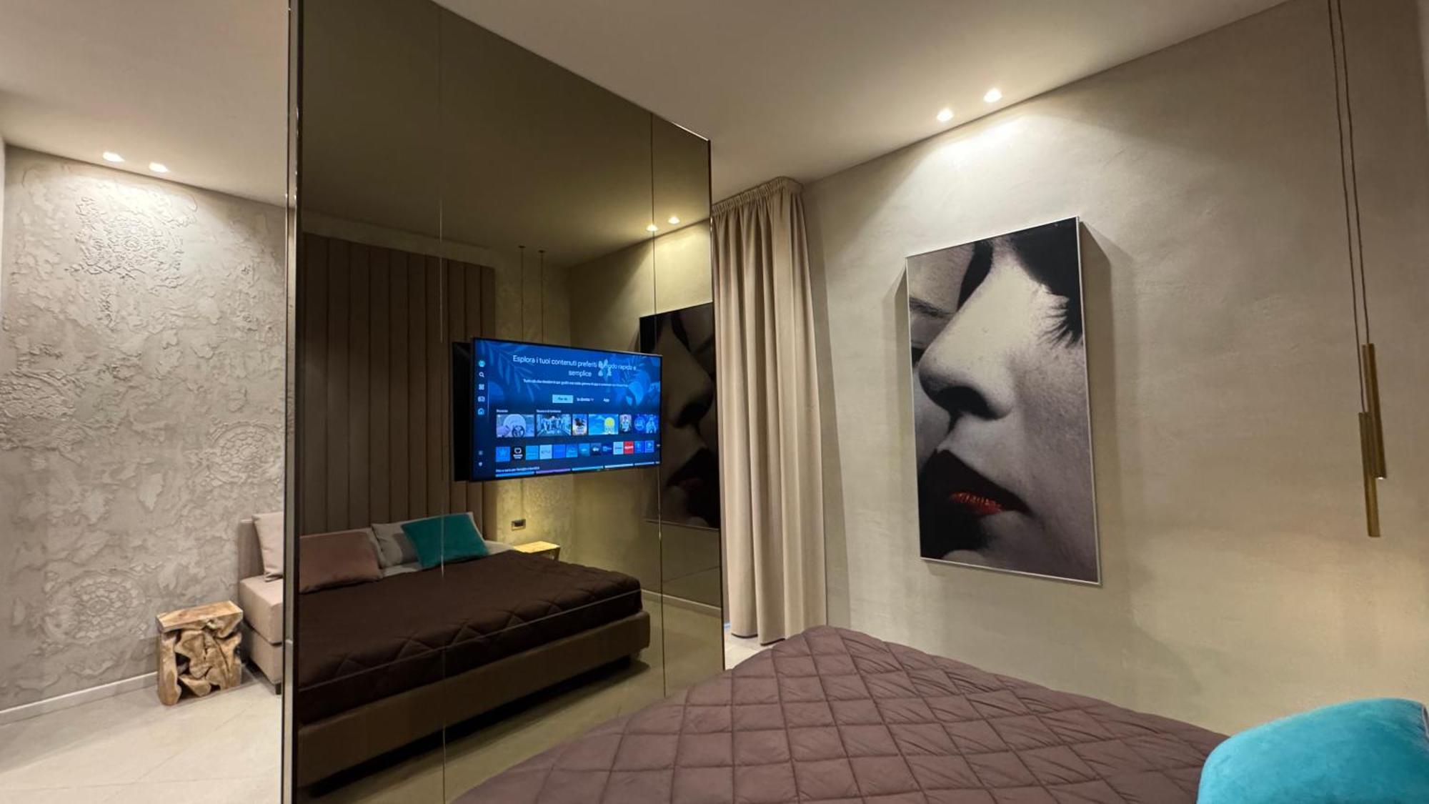 Tropicana Room 卡塞塔 外观 照片