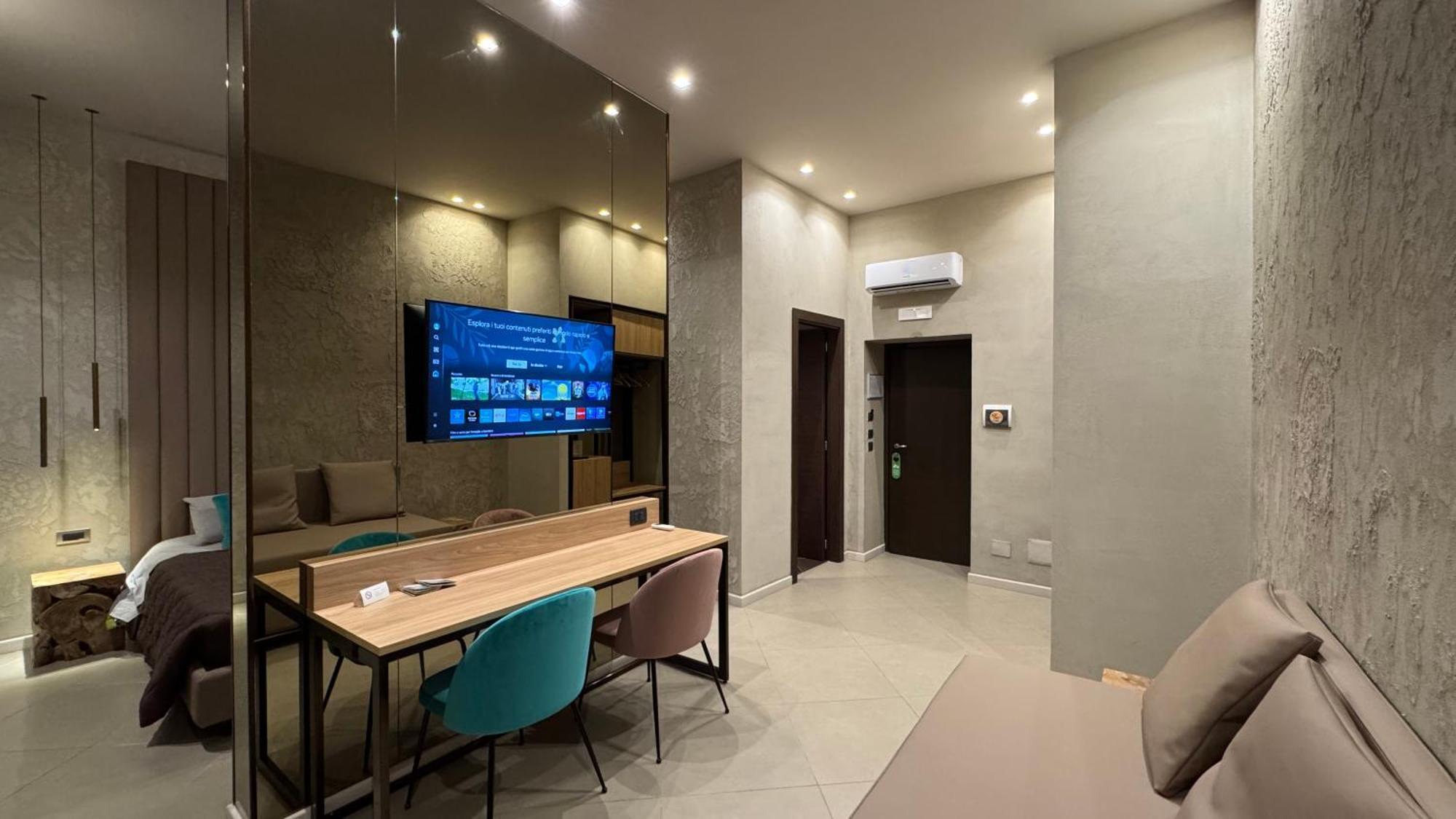 Tropicana Room 卡塞塔 外观 照片